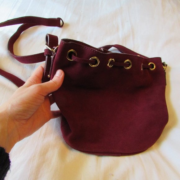 Ann Taylor Suede Burgundy Shoulder Bag - Picture 1 of 8